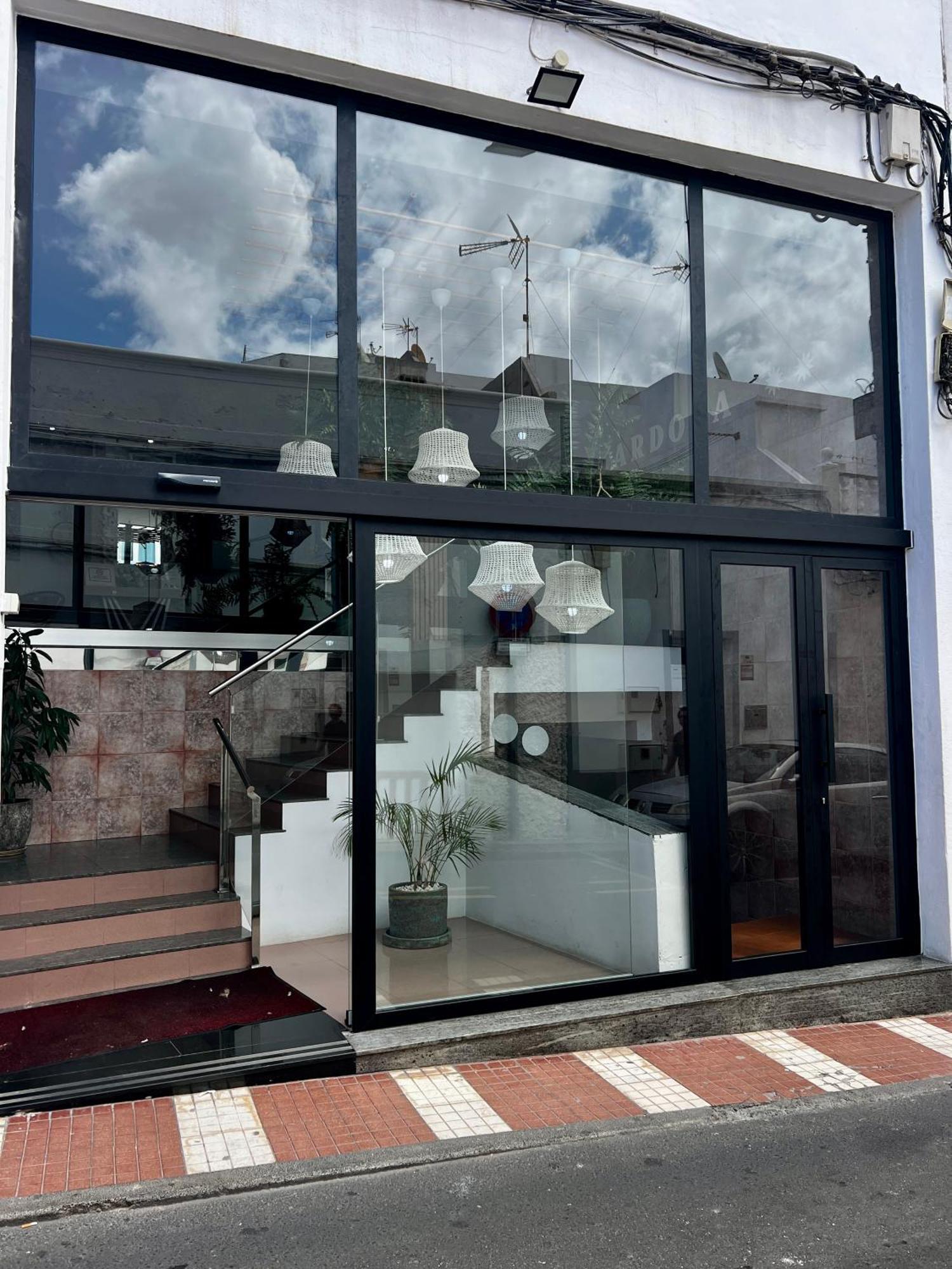 Hostal Residencia Cardona Arrecife  Buitenkant foto