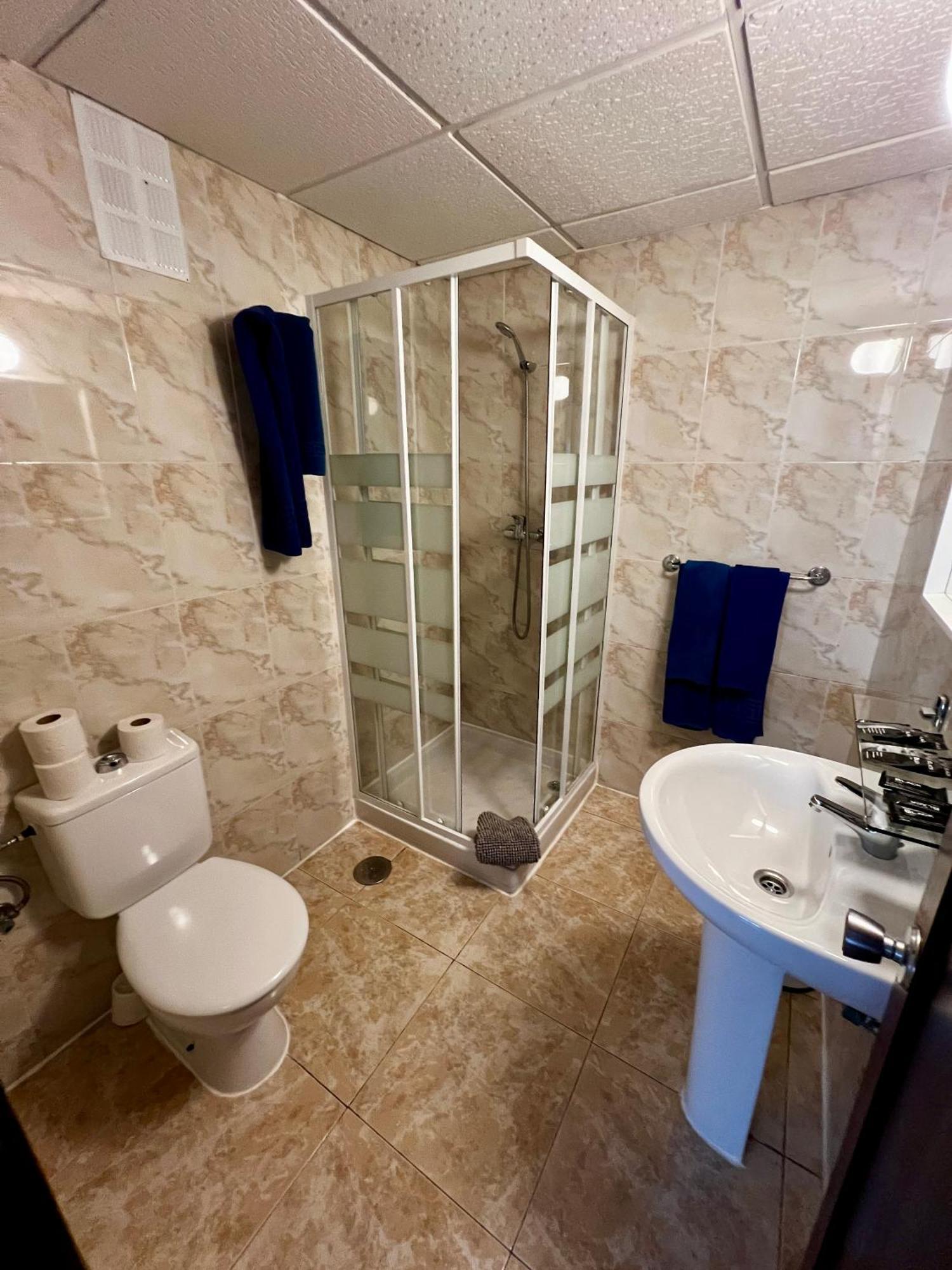 Hostal Residencia Cardona Arrecife  Buitenkant foto